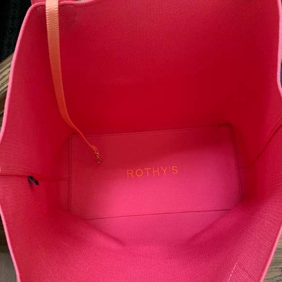 Rothy’s NWT Lightweight Tote in Ruby Grapefruit - Picture 6 of 6